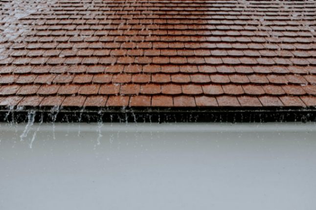 Parts of a roof with rain